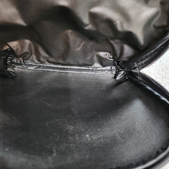 *New Low Price!* 2 Piece Makeup Bag Set - Picture 5 of 6